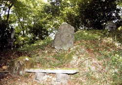 芭蕉の句碑の画像