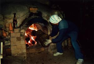 登り窯火入れ、の写真 