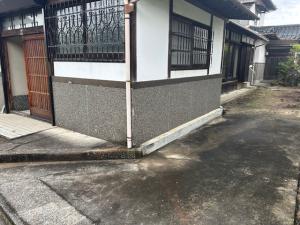 正面写真　別角度