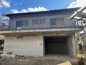 倉庫兼車庫画像